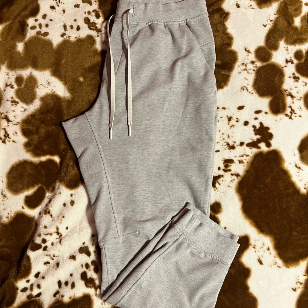 Lululemon smooth spacer Jogger